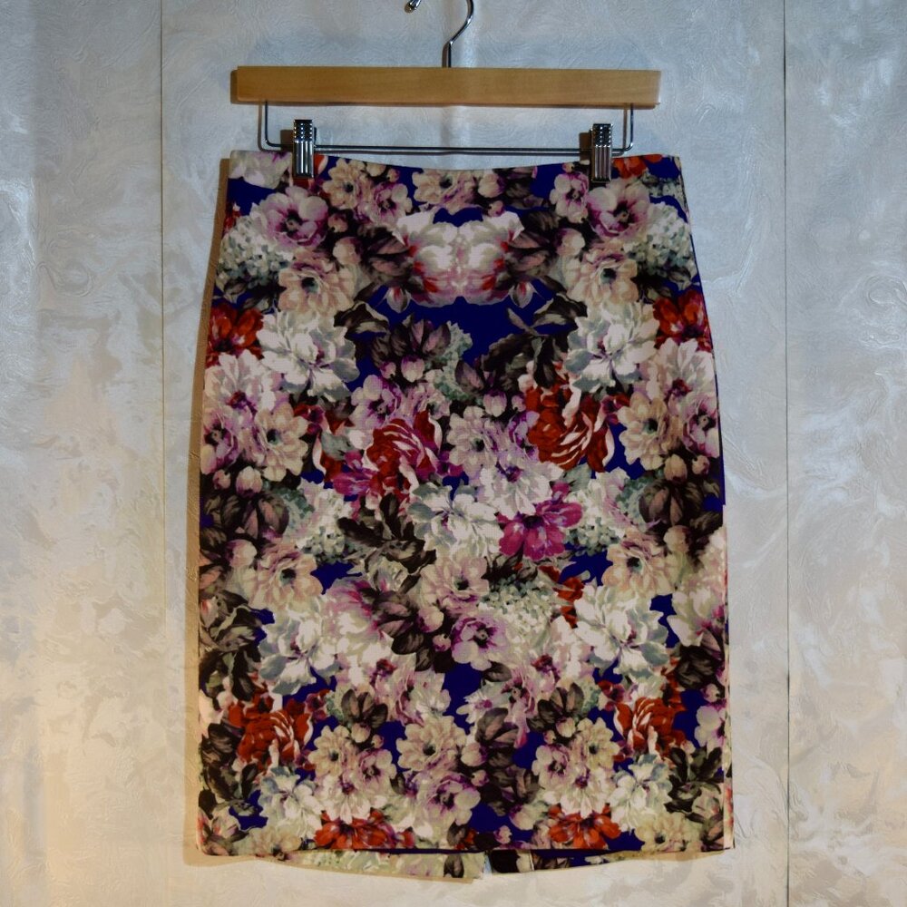Talbots Size 4 | Multicolor Floral Print Cotton Blend Pencil Skirt | Career